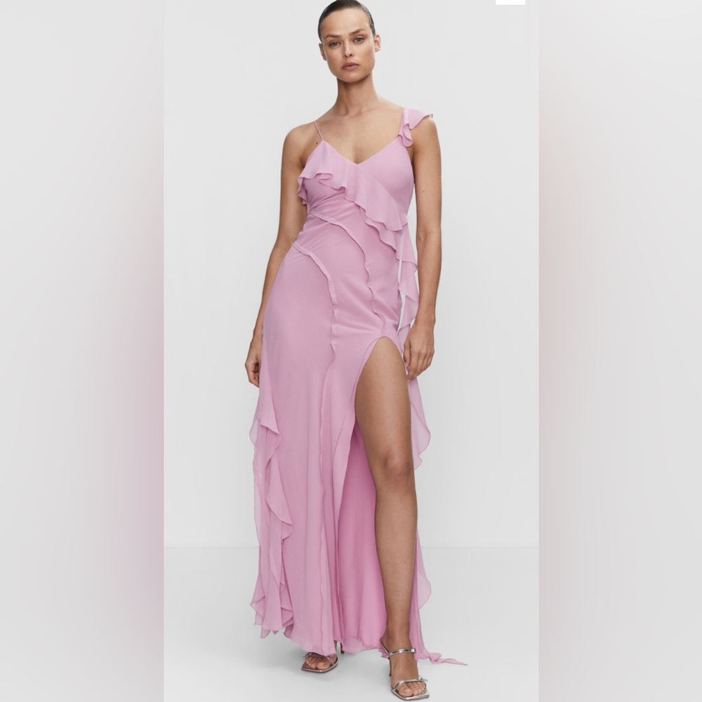 Mango Ruffles Slit Dress in Pastel Pink